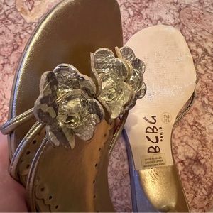 Y2K Vintage Gold Kitten Heels